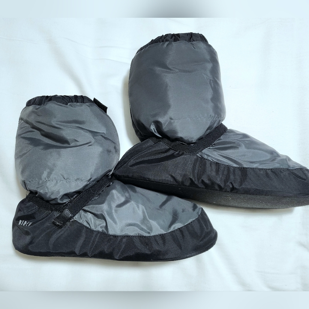 Bloch dance shoe cover booties. Youth L